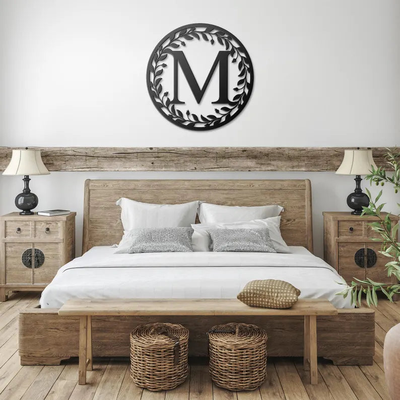 Metal Leaf Circle Monogram